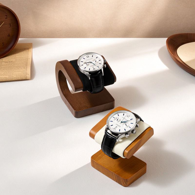 Oirlv Walnut Wooden Watch Stan - огляд і ціна Jewelry And Watches Inc